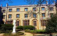 Queen's Court at Fordham University
